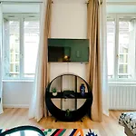Hyper Centre *